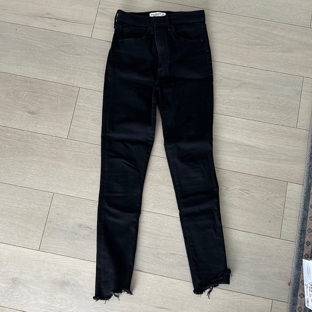 Abercrombie Ultra High Rise Super Skinny Jeans